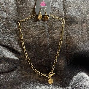 Bronze Necklace with earrings